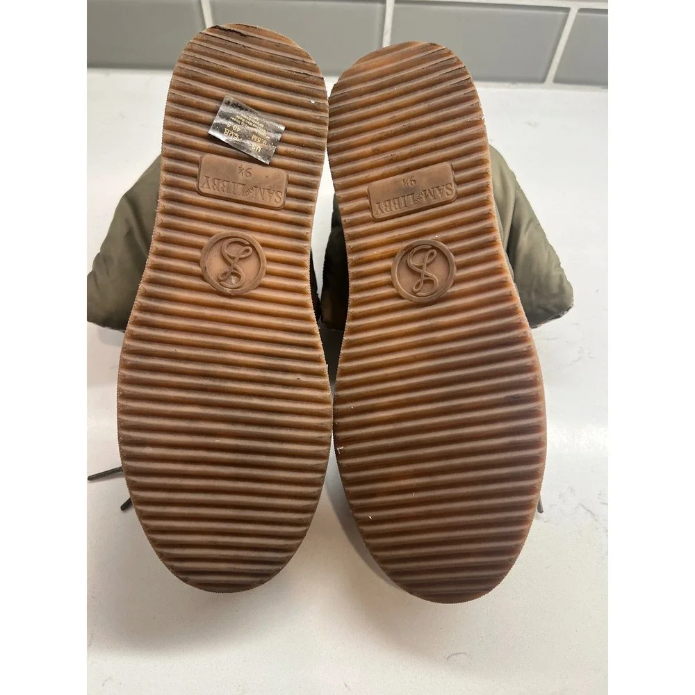 Sam & Libby Cruz Fold Over Puffer Cold Weather Booties Olive Green Size 9.5M